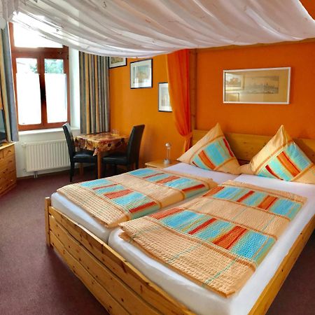 Готель Pension Holzhausen Кведлінбург Екстер'єр фото