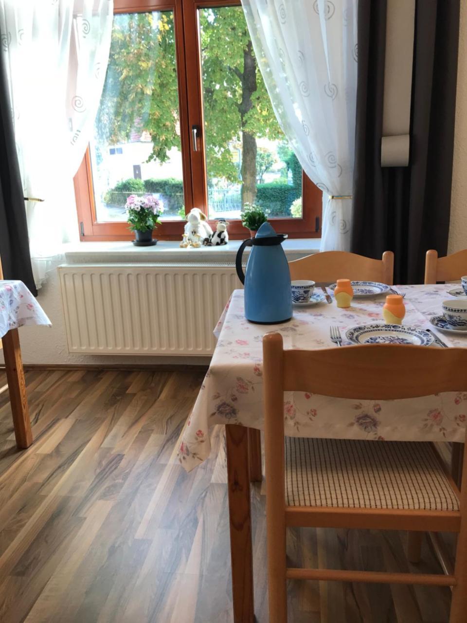 Готель Pension Holzhausen Кведлінбург Екстер'єр фото